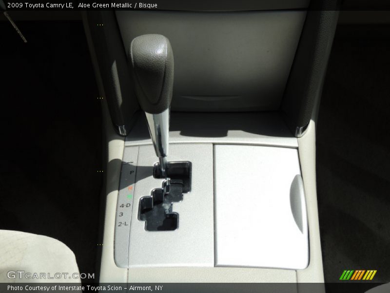 Aloe Green Metallic / Bisque 2009 Toyota Camry LE