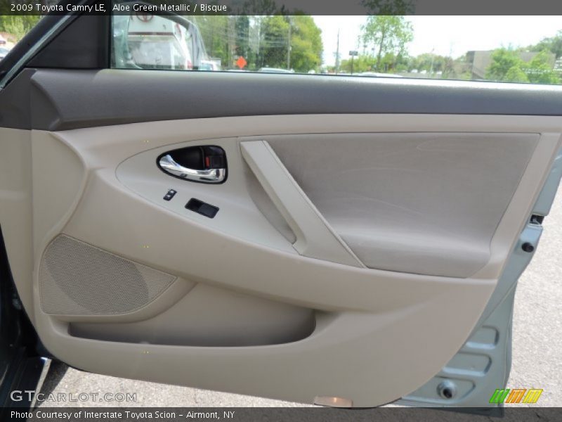 Aloe Green Metallic / Bisque 2009 Toyota Camry LE
