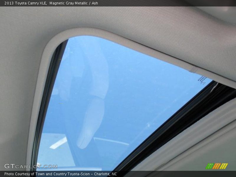 Magnetic Gray Metallic / Ash 2013 Toyota Camry XLE