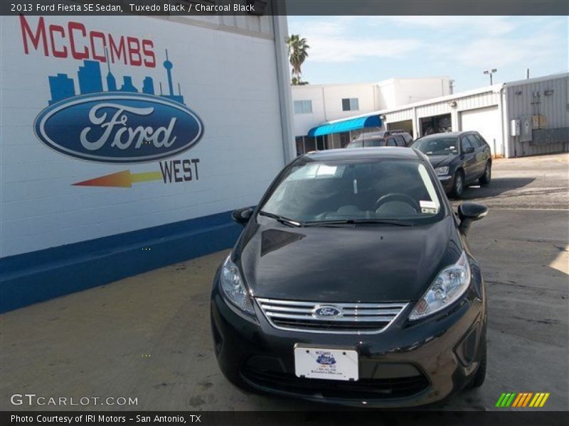 Tuxedo Black / Charcoal Black 2013 Ford Fiesta SE Sedan
