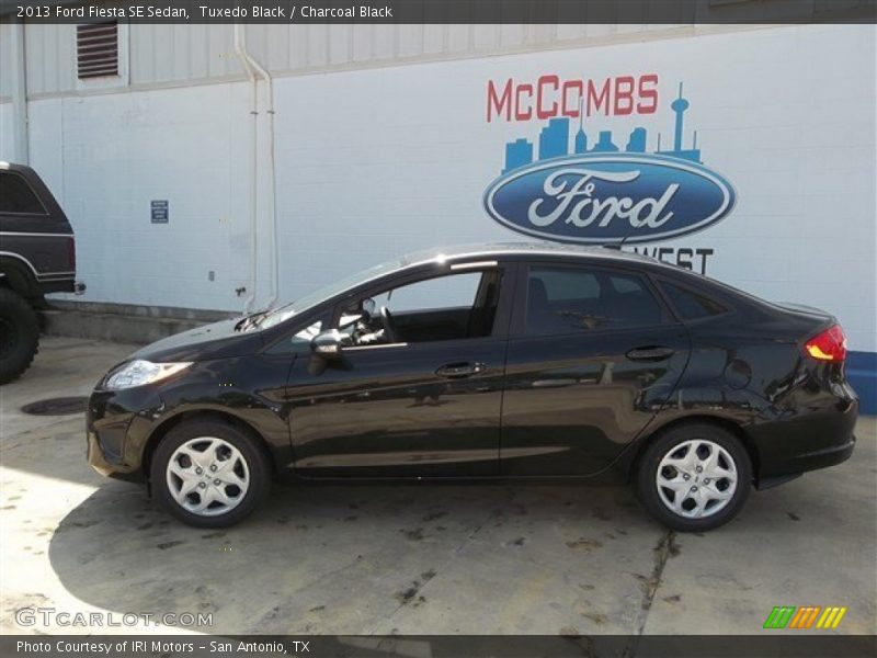 Tuxedo Black / Charcoal Black 2013 Ford Fiesta SE Sedan