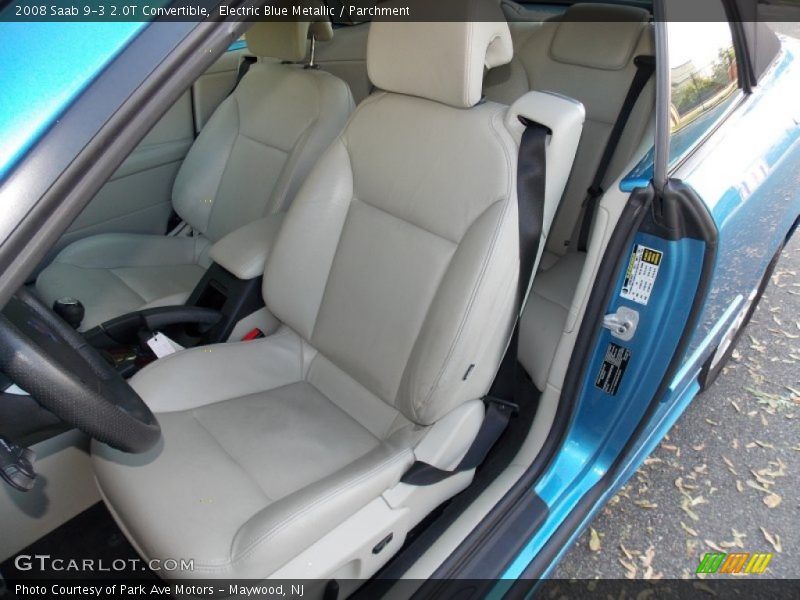 Front Seat of 2008 9-3 2.0T Convertible