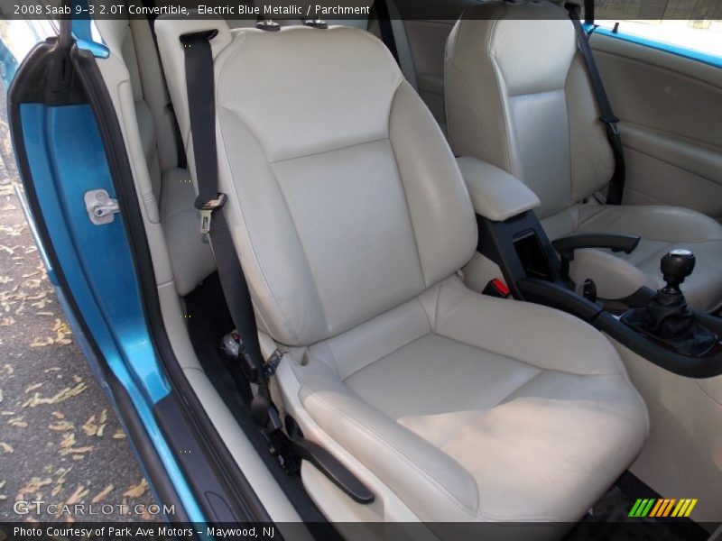Front Seat of 2008 9-3 2.0T Convertible