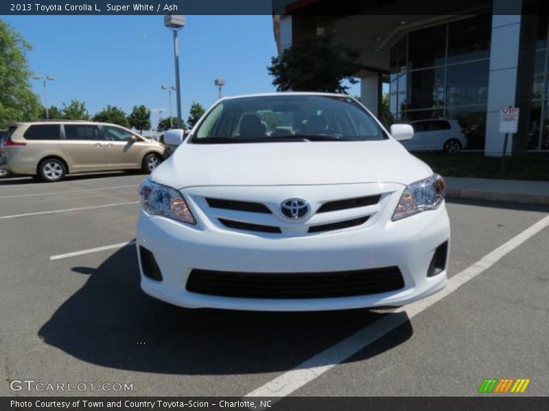 Super White / Ash 2013 Toyota Corolla L