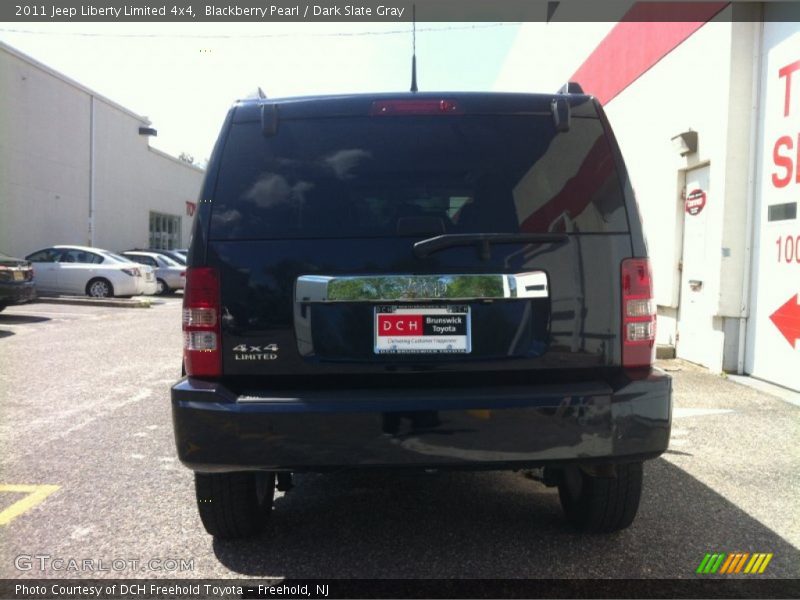 Blackberry Pearl / Dark Slate Gray 2011 Jeep Liberty Limited 4x4