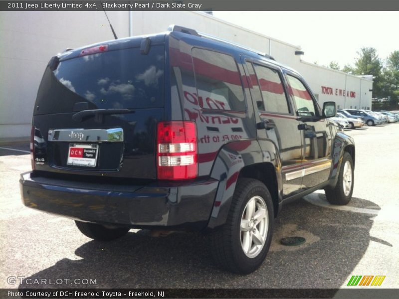 Blackberry Pearl / Dark Slate Gray 2011 Jeep Liberty Limited 4x4