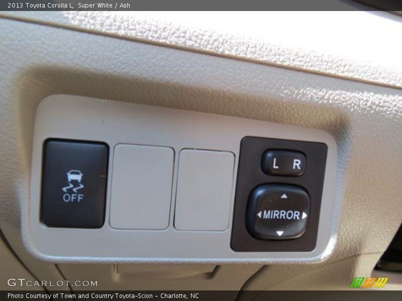 Super White / Ash 2013 Toyota Corolla L