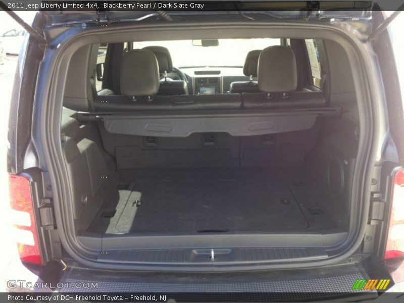 Blackberry Pearl / Dark Slate Gray 2011 Jeep Liberty Limited 4x4