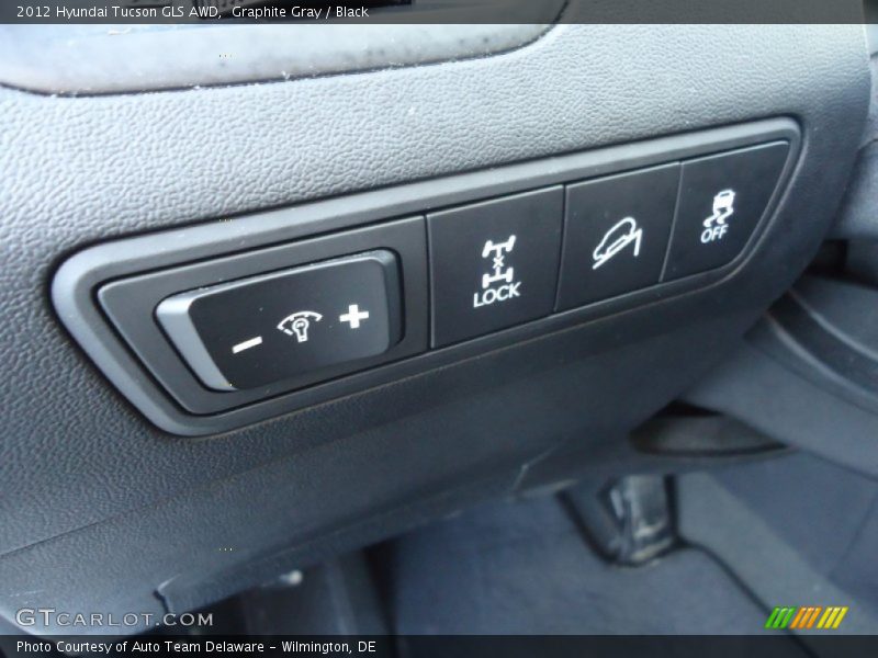 Graphite Gray / Black 2012 Hyundai Tucson GLS AWD