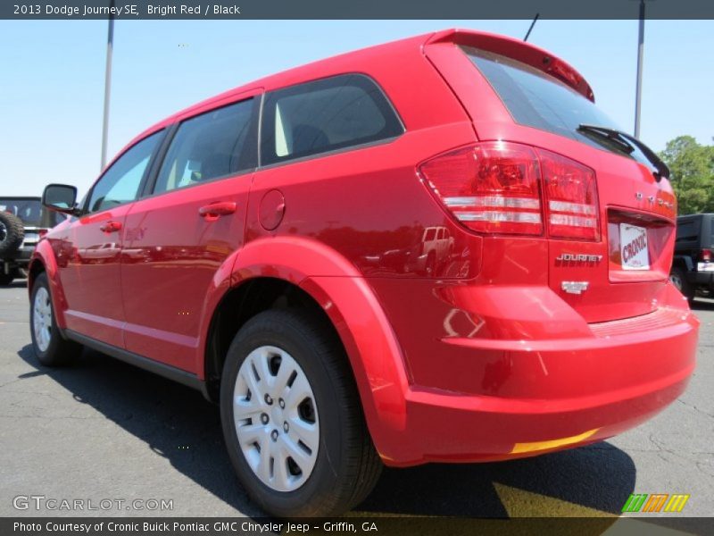 Bright Red / Black 2013 Dodge Journey SE