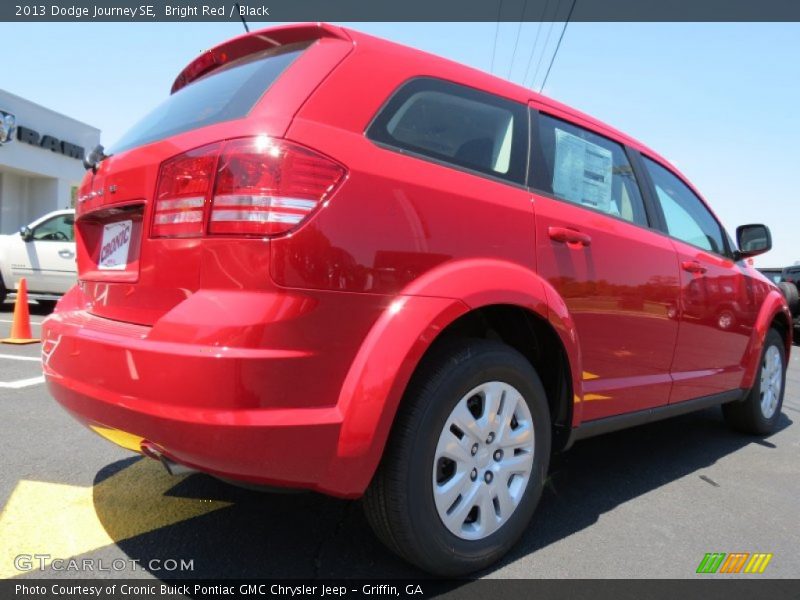 Bright Red / Black 2013 Dodge Journey SE