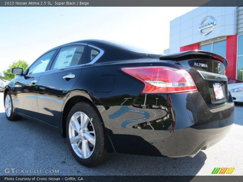 Super Black / Beige 2013 Nissan Altima 2.5 SL