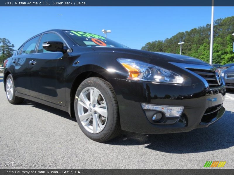 Super Black / Beige 2013 Nissan Altima 2.5 SL