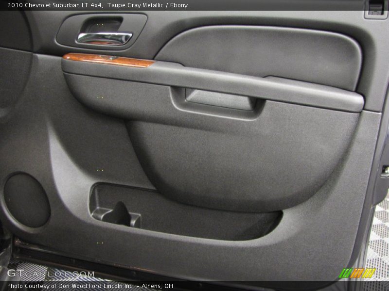 Taupe Gray Metallic / Ebony 2010 Chevrolet Suburban LT 4x4