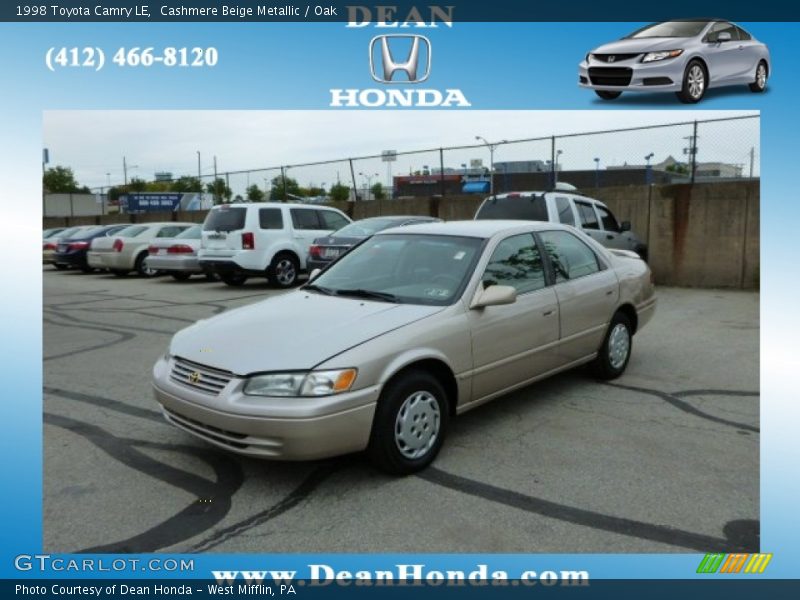 Cashmere Beige Metallic / Oak 1998 Toyota Camry LE