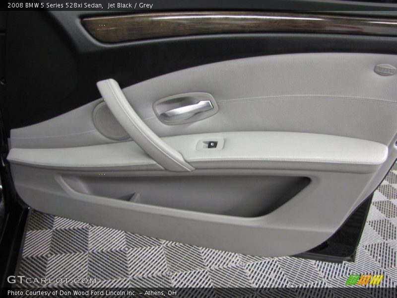 Jet Black / Grey 2008 BMW 5 Series 528xi Sedan