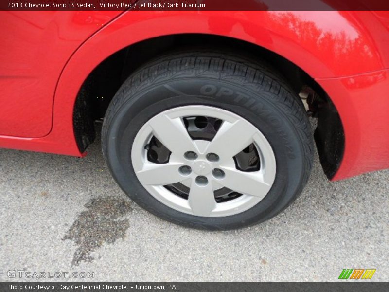 Victory Red / Jet Black/Dark Titanium 2013 Chevrolet Sonic LS Sedan