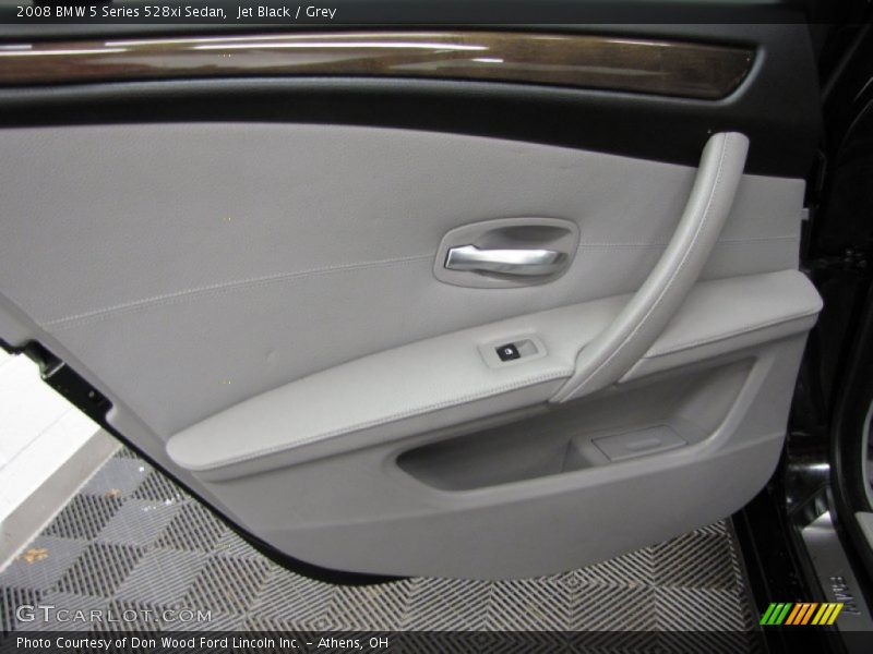 Jet Black / Grey 2008 BMW 5 Series 528xi Sedan