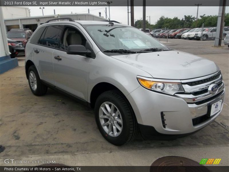 Ingot Silver Metallic / Medium Light Stone 2013 Ford Edge SE