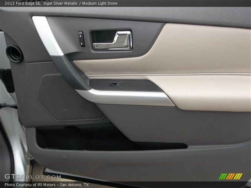 Ingot Silver Metallic / Medium Light Stone 2013 Ford Edge SE