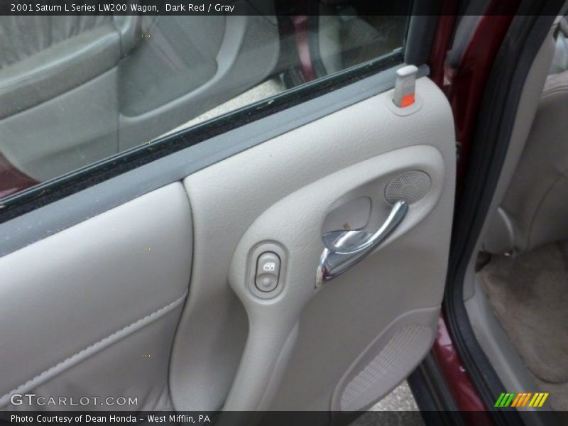 Controls of 2001 L Series LW200 Wagon