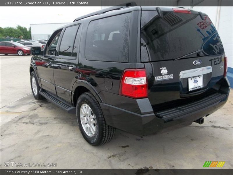 Tuxedo Black / Stone 2013 Ford Expedition XLT