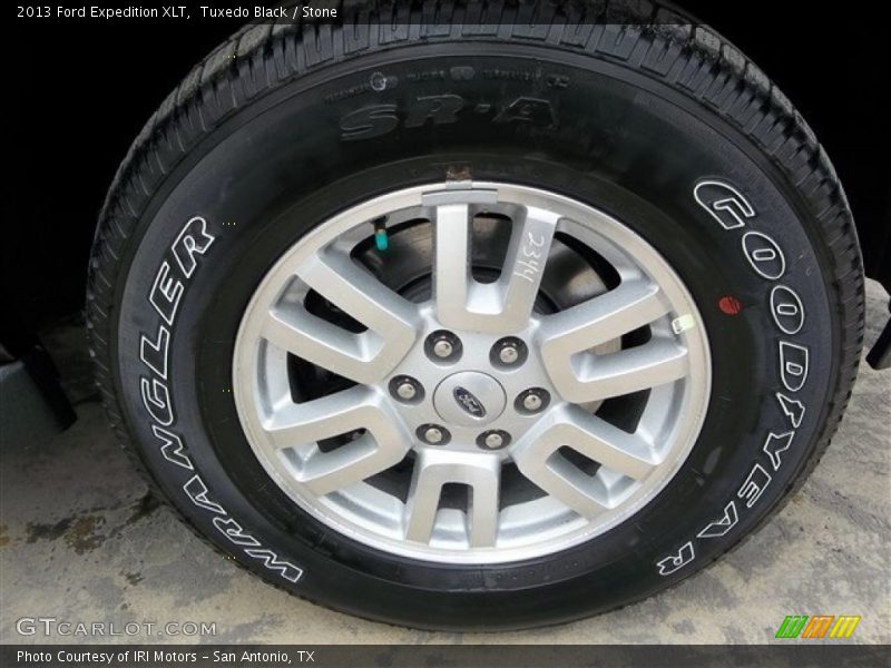 Tuxedo Black / Stone 2013 Ford Expedition XLT