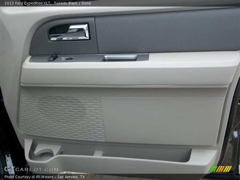 Tuxedo Black / Stone 2013 Ford Expedition XLT