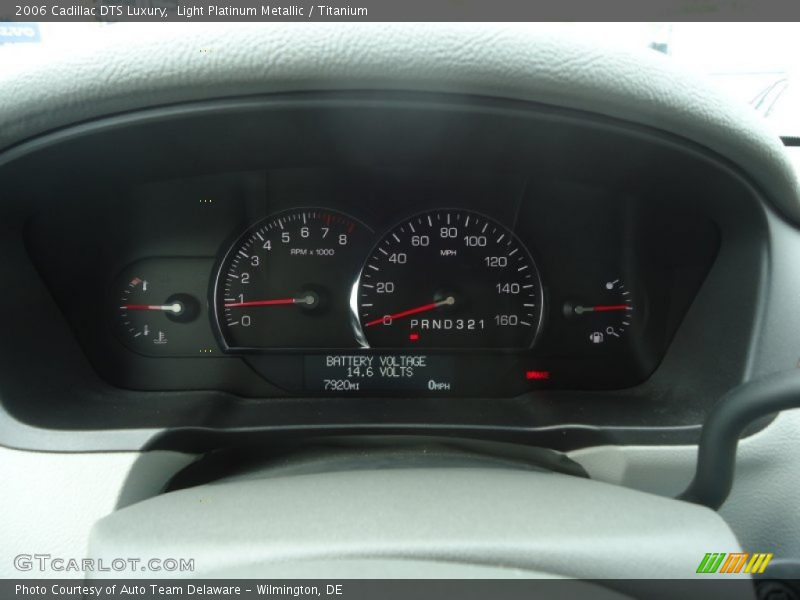 Light Platinum Metallic / Titanium 2006 Cadillac DTS Luxury