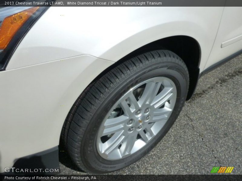 White Diamond Tricoat / Dark Titanium/Light Titanium 2013 Chevrolet Traverse LT AWD