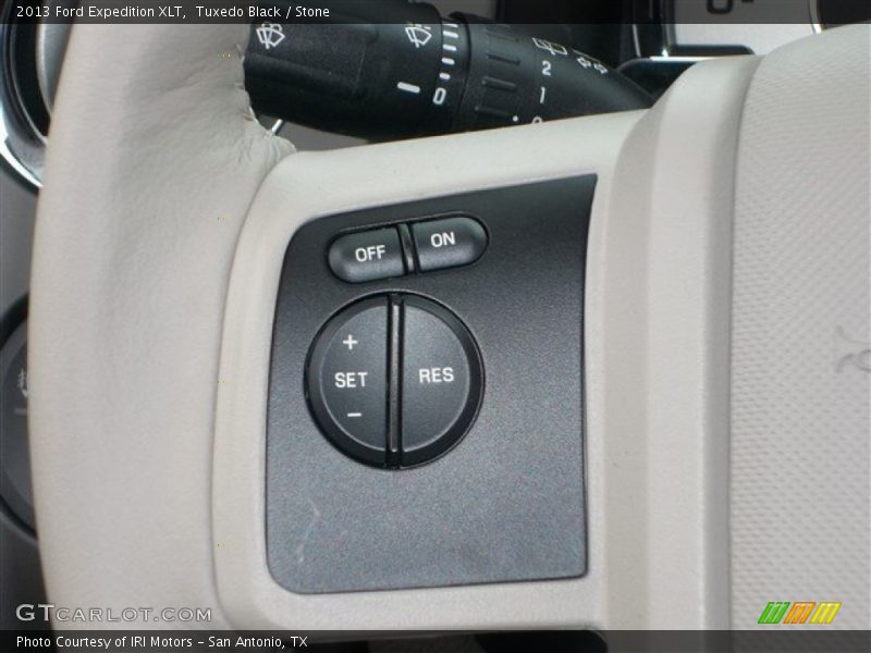 Tuxedo Black / Stone 2013 Ford Expedition XLT