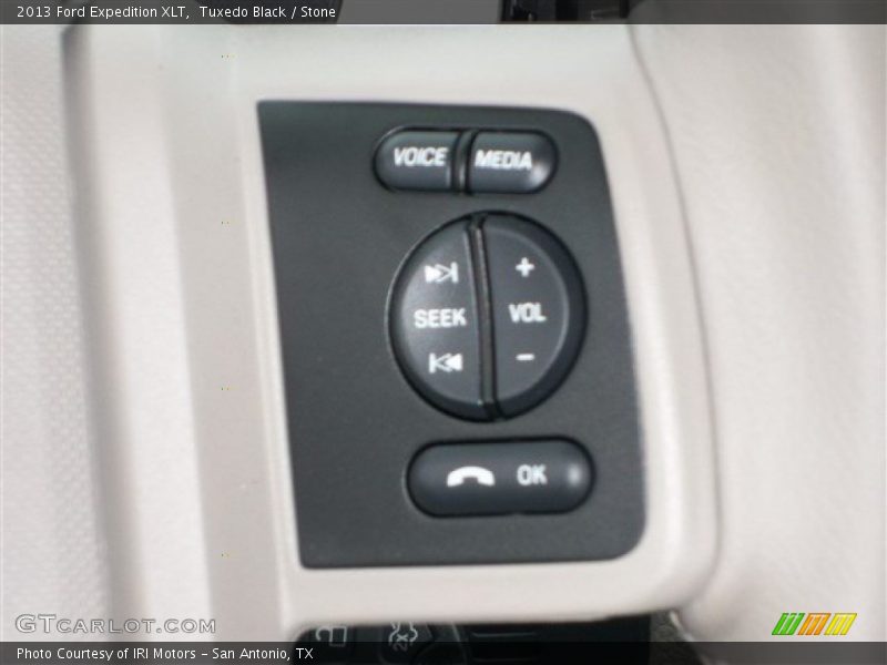 Tuxedo Black / Stone 2013 Ford Expedition XLT