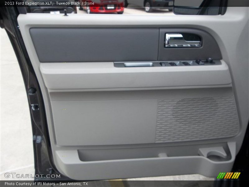 Tuxedo Black / Stone 2013 Ford Expedition XLT