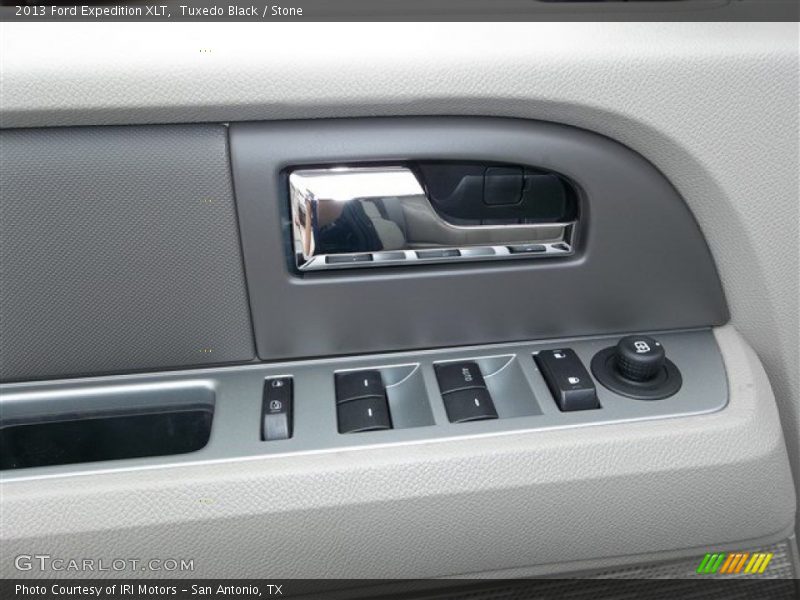 Tuxedo Black / Stone 2013 Ford Expedition XLT