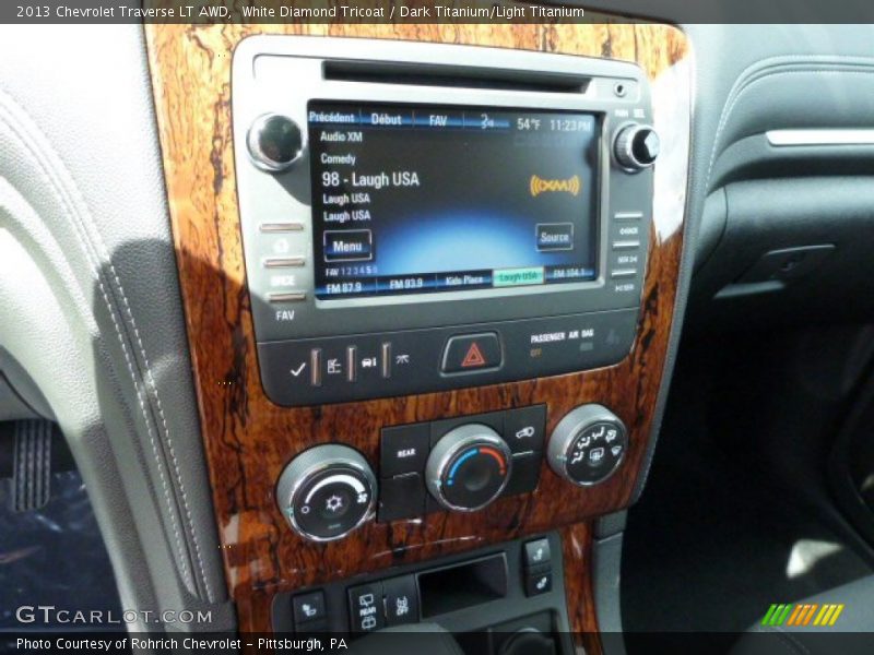 White Diamond Tricoat / Dark Titanium/Light Titanium 2013 Chevrolet Traverse LT AWD