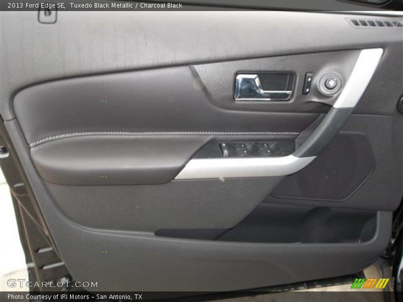 Tuxedo Black Metallic / Charcoal Black 2013 Ford Edge SE