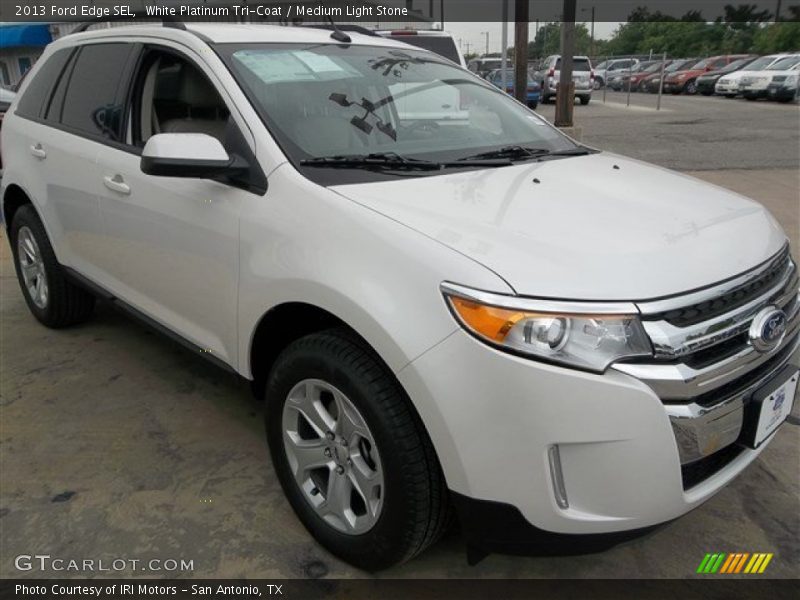 White Platinum Tri-Coat / Medium Light Stone 2013 Ford Edge SEL