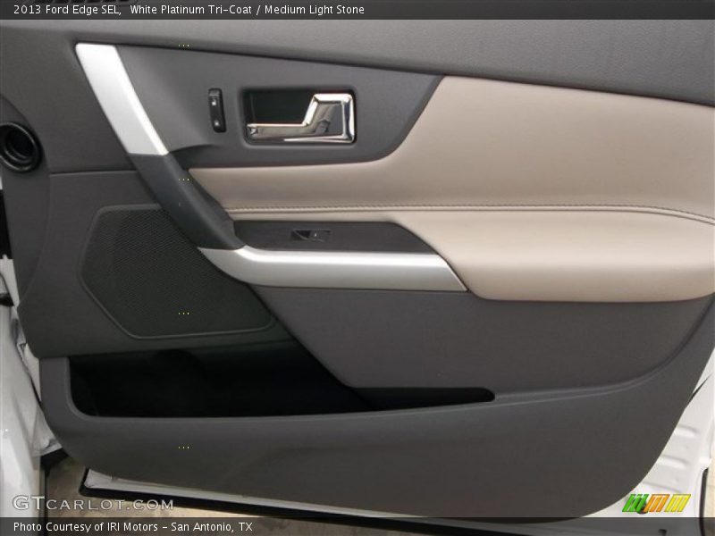 White Platinum Tri-Coat / Medium Light Stone 2013 Ford Edge SEL