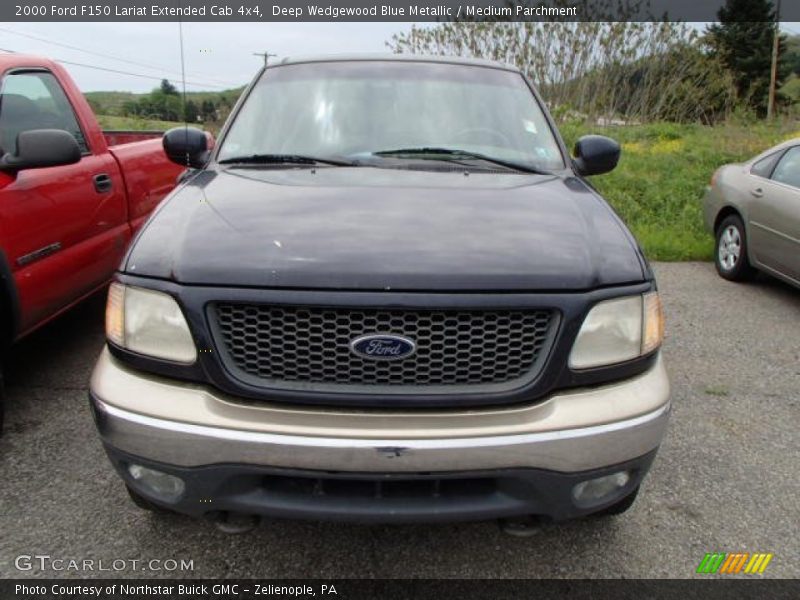 Deep Wedgewood Blue Metallic / Medium Parchment 2000 Ford F150 Lariat Extended Cab 4x4