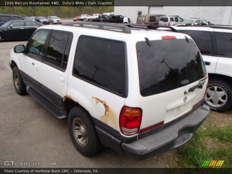 Oxford White / Dark Graphite 1999 Mercury Mountaineer 4WD