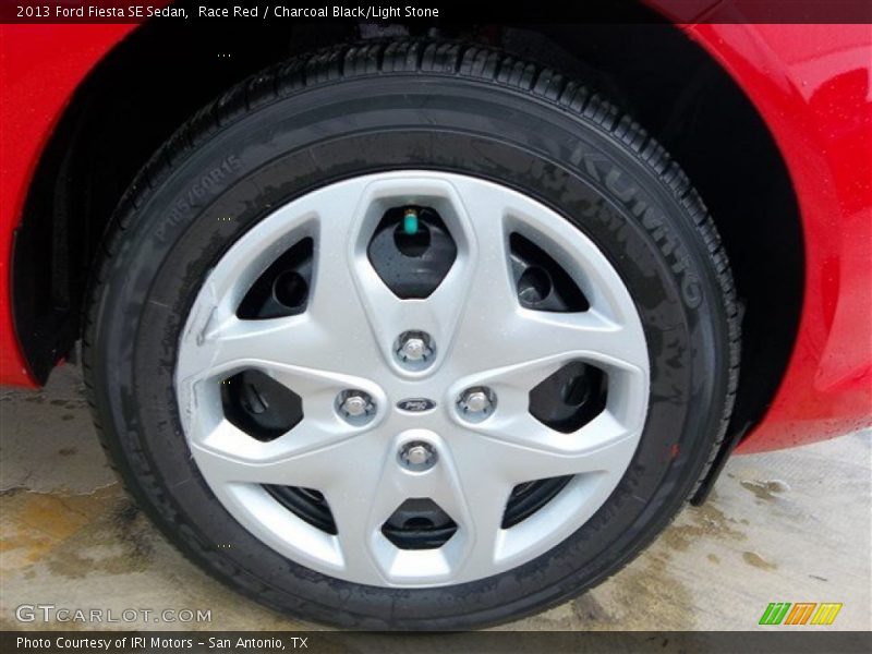Race Red / Charcoal Black/Light Stone 2013 Ford Fiesta SE Sedan
