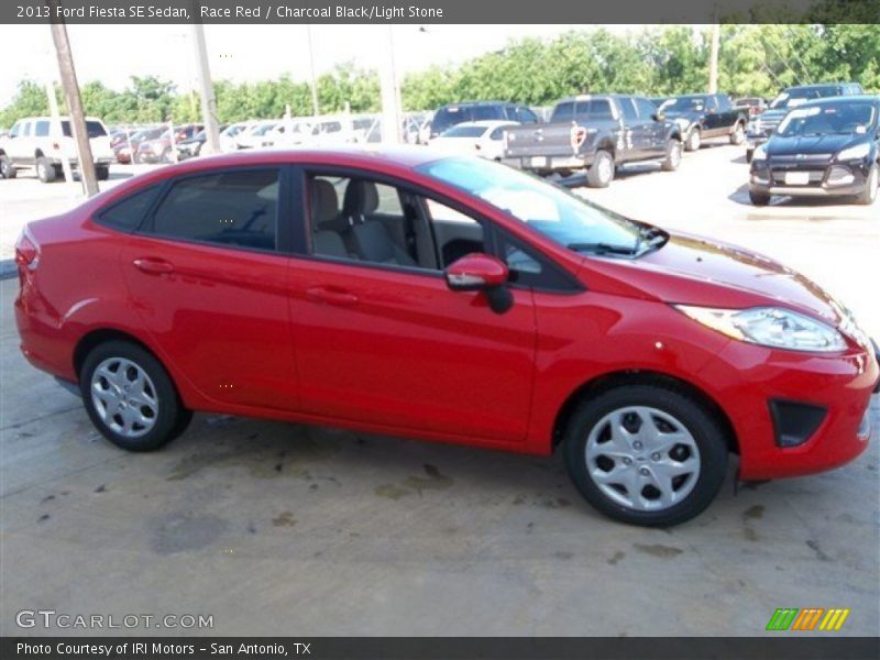 Race Red / Charcoal Black/Light Stone 2013 Ford Fiesta SE Sedan