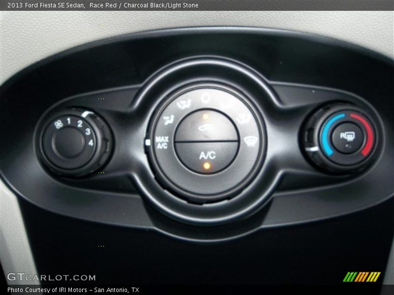 Race Red / Charcoal Black/Light Stone 2013 Ford Fiesta SE Sedan