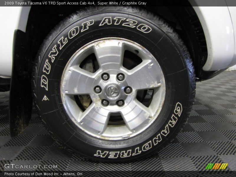 Super White / Graphite Gray 2009 Toyota Tacoma V6 TRD Sport Access Cab 4x4