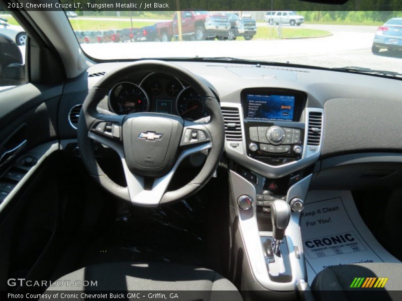 Tungsten Metallic / Jet Black 2013 Chevrolet Cruze LT