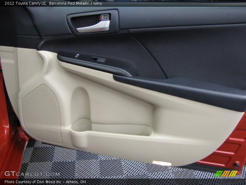 Barcelona Red Metallic / Ivory 2012 Toyota Camry LE