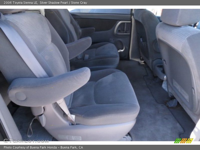 Silver Shadow Pearl / Stone Gray 2006 Toyota Sienna LE
