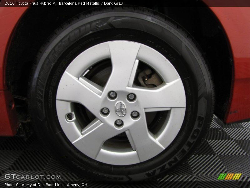 Barcelona Red Metallic / Dark Gray 2010 Toyota Prius Hybrid V