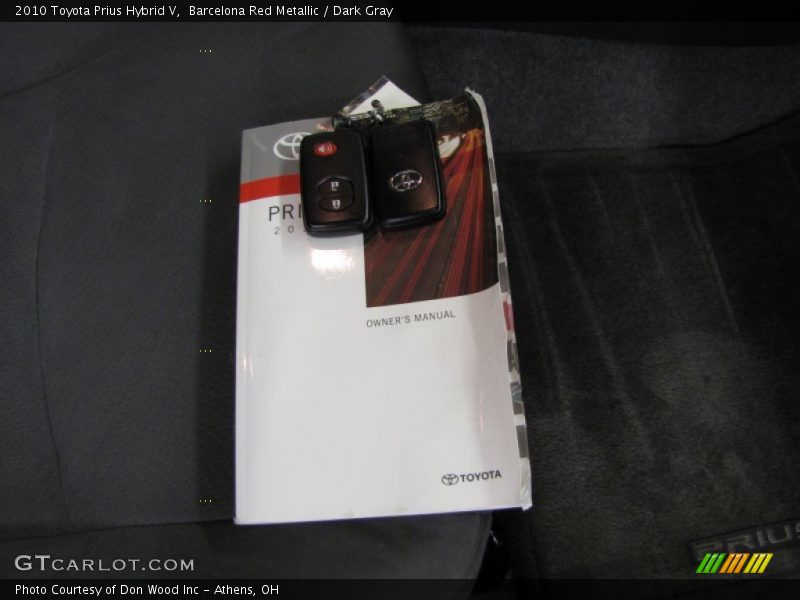 Barcelona Red Metallic / Dark Gray 2010 Toyota Prius Hybrid V