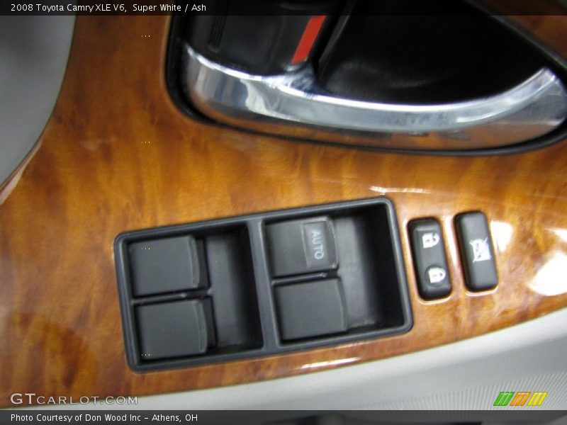Super White / Ash 2008 Toyota Camry XLE V6